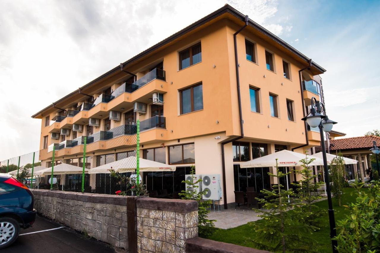 Spa Kompleks Raiski Kat Motel Dimitrovgrad  Exterior photo